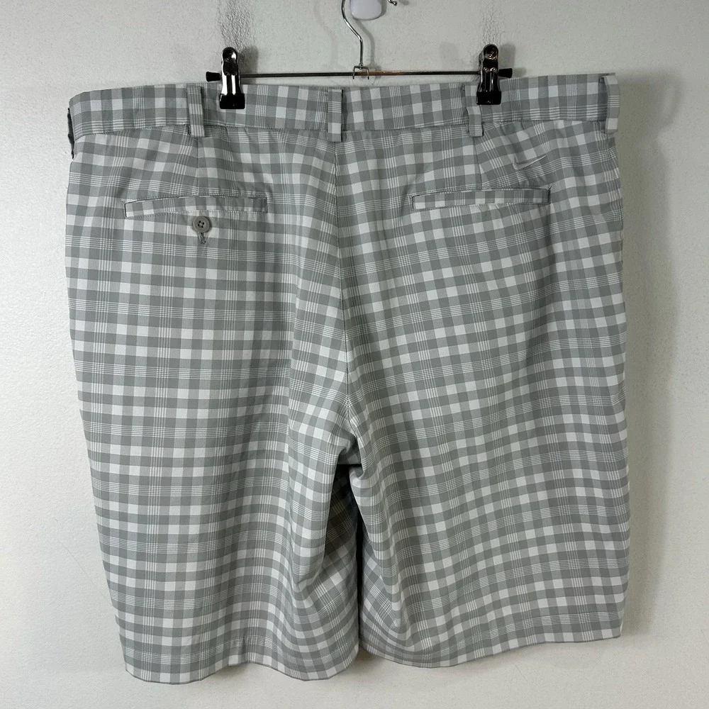 Nike Dri Fit Golf‎ Shorts Flat Front Pockets Gray White Plaid Gingham Mens 40